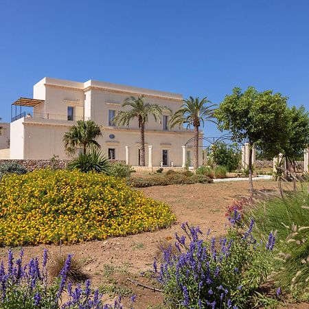 לינה וארוחת בוקר פראביטה Il Giardino Grande - Dimora In Salento מראה חיצוני תמונה
