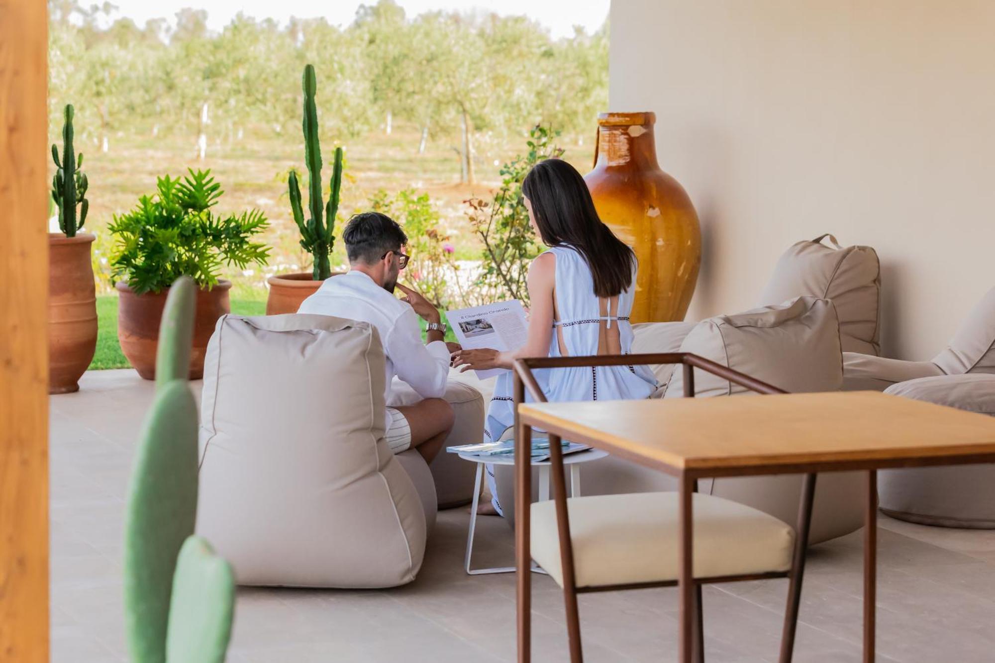 לינה וארוחת בוקר פראביטה Il Giardino Grande - Dimora In Salento מראה חיצוני תמונה